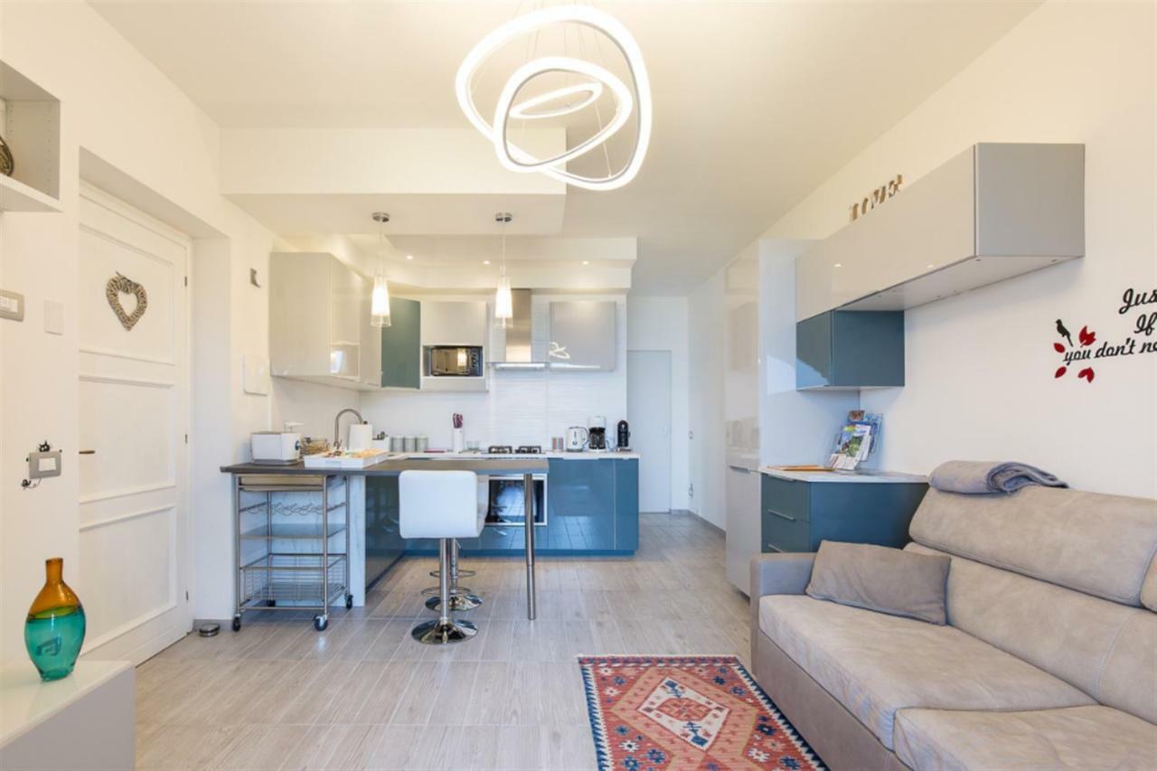 Apartmán La Tana Del Lupo Stresa Exteriér fotografie