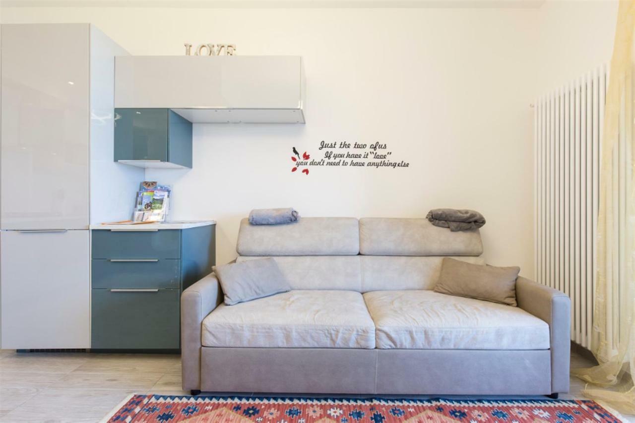 Apartmán La Tana Del Lupo Stresa Exteriér fotografie