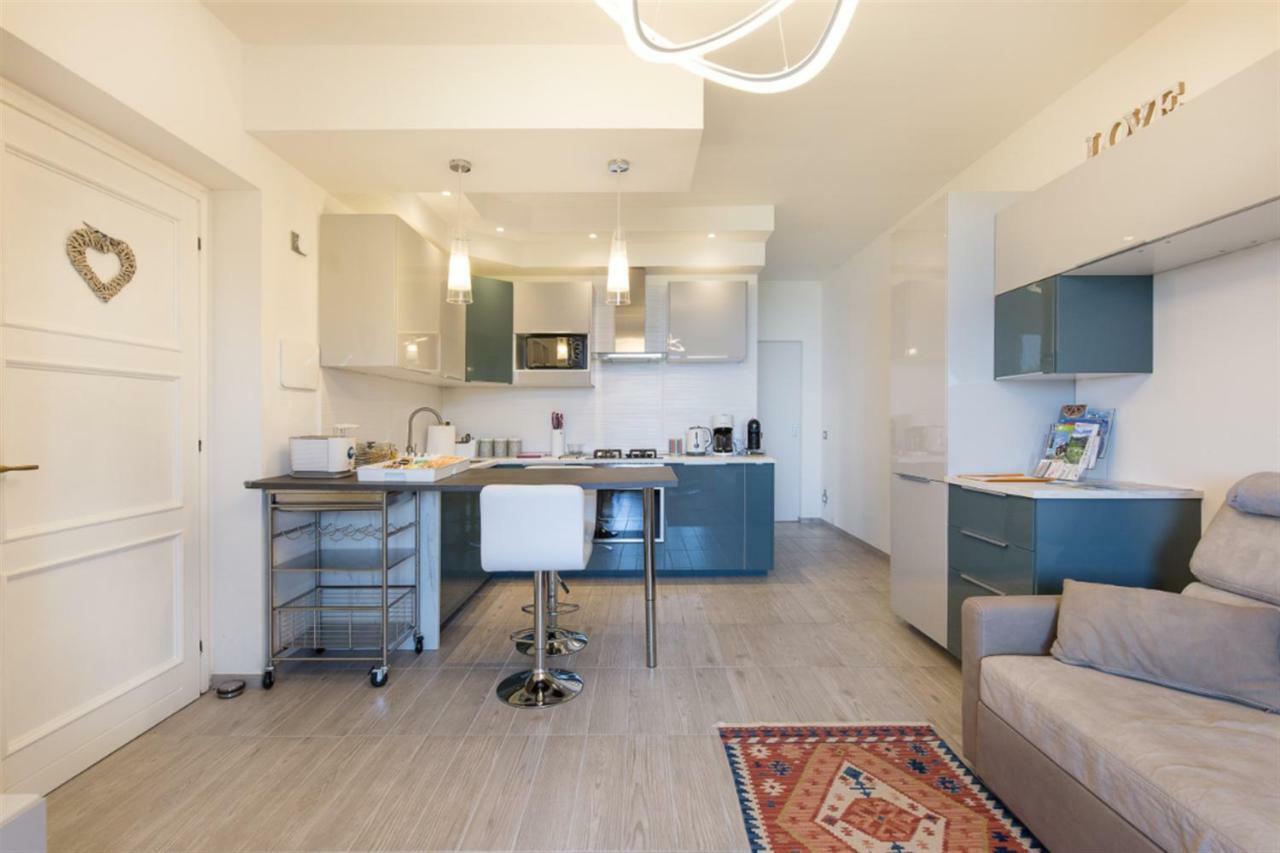 Apartmán La Tana Del Lupo Stresa Exteriér fotografie